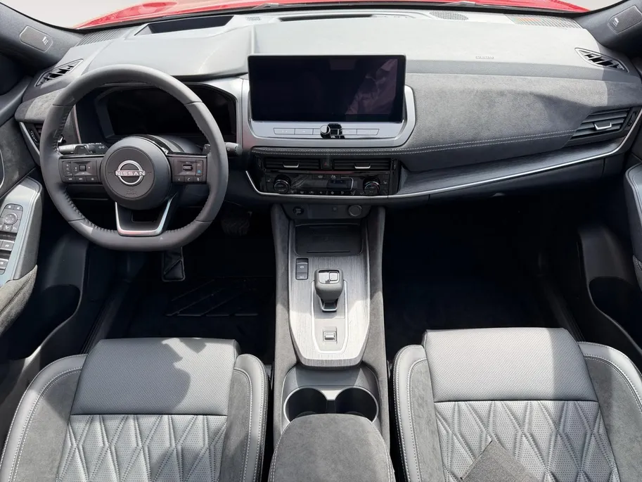Nissan QASHQAI 1.3 MHEV Xtronic Tekna Plus | NISSAN MORE 10 Jaar garantie | €6.000,- Korting | 1800 kilo trekgewicht | Panoramadak | Keyless | | Bomvol optie's  | 360 camera |