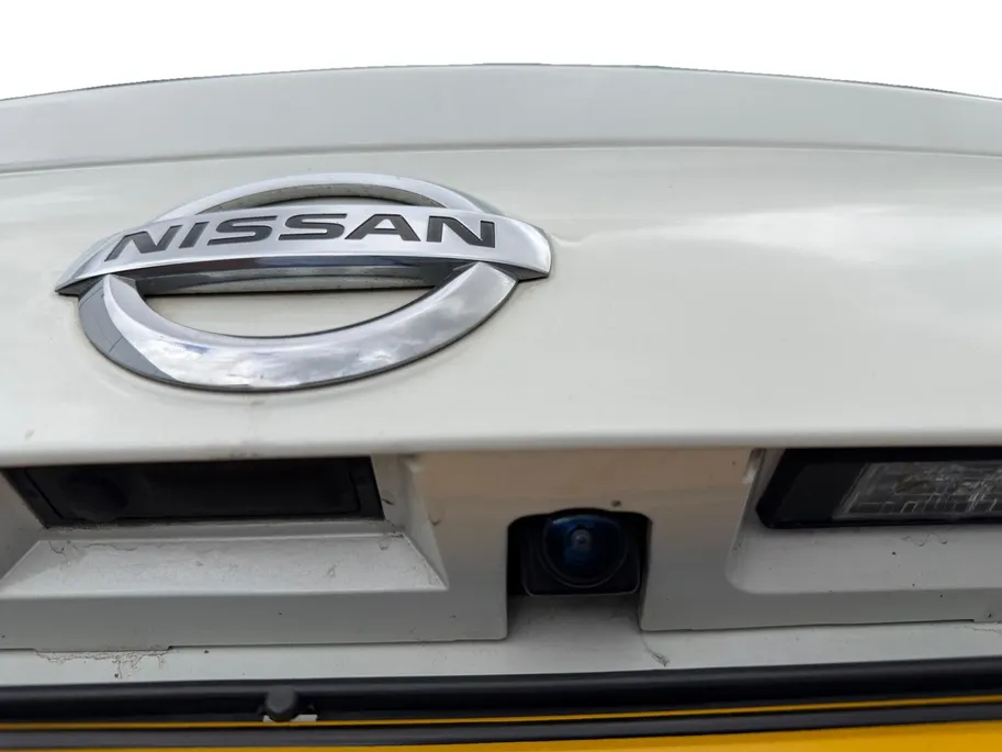 Nissan QASHQAI 1.2 Tekna + | Zeer compleet | Panoramadak | 360 graden camera | Lederen bekleding | BOSE audio | 12 maanden BOVAG garantie |