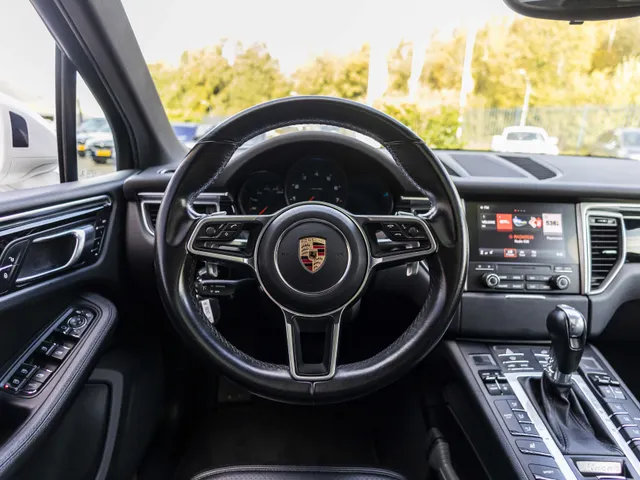 Porsche Macan NL geleverd 2.0
