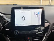 Ford Fiesta 1.0 EcoBoost 100 pk Titanium 5-deurs Navigatie - Apple Carplay/ Android Auto - Active Park Assist