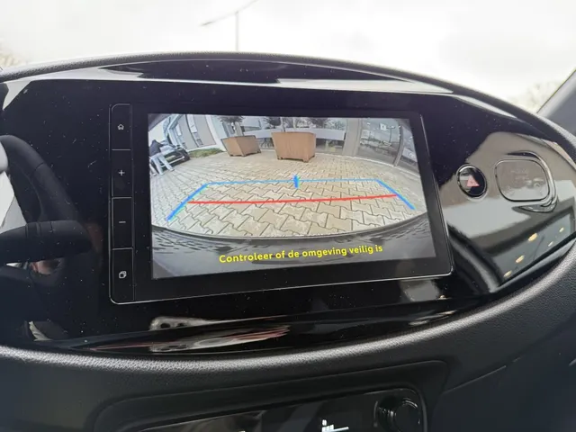 Toyota Aygo X Hybrid 115 play | LM Velgen | Stoelverwarming