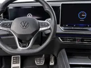 Volkswagen Tiguan 1.5 eTSI 150pk R-Line Business · Camera · Wegklapbare Trekhaak · Apple/Android Car Play · P-Sensoren · Massage · 19'' Inch · Garantie t/m 13-06-2029 of 100.000km