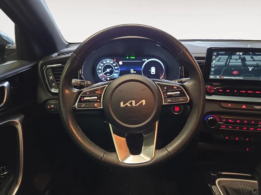Kia Ceed Sportswagon 1.0 T-GDi Design Edition | JBL | Carplay | Camera | Navigatie | Stoelverwarming | Doedehoek Detectie |Fabrieksgarantie  t/m  1-7-2032 + 3x 1 jaar*| NAP