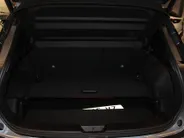 Nissan QASHQAI 1.3 MHEV Xtronic Tekna | 1800kg trekgewicht | Automaat | Trekhaak | 360grd Camera | Apple carplay & Android auto | Stoel-, voorruit- en Stuurverwarming | Head-up display | LM wielen |