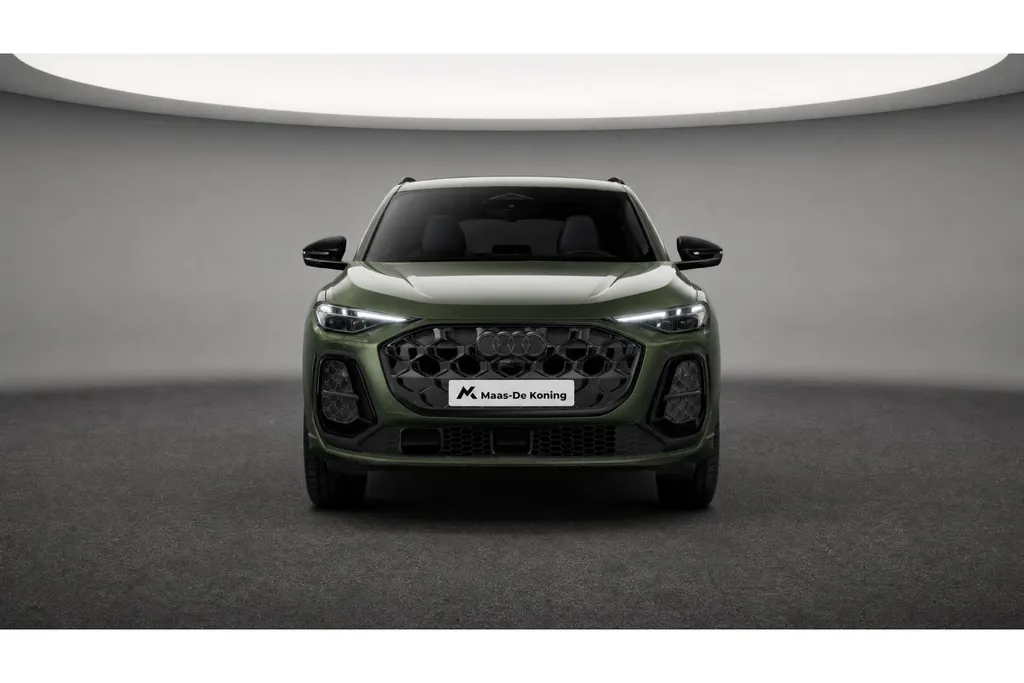 Audi Q5 2.0 TFSI e-hybrid quattro S edition Competition 367 PK · Trekhaak elek. wegklapbaar · Winterpakket · Camera met dashcam