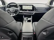 Kia Sportage 1.6 T-GDi PHEV DynamicPlusLine | Airco | Navi | 360 Camera | LM Velgen | Panoramadak | Stoelverwarming | Stuurverwarming |