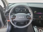 Kia Niro 1.6 GDi Hybrid DynamicPlusLine | Voorraadauto! | Stoel en stuurverwarming | Schuifdak | Parkeersensoren voor en achter | NU MET €3.000 inruilpremie en €1000 voorraadvoordeel!