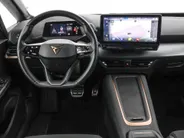 CUPRA Born Impulse 62 kWh 204pk · Camera · Keyless · Apple/Android Car Play · ACC · Stuurwielverwarming · Sportstoelen · 18'Velgen ·