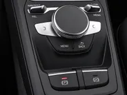 Audi Q2 35 TFSI 150pk S Edition · Camera · Matrix LED · Apple/Android Car Play · Adaptive Cruise Control · Stoelverwarming · Verkeersbord Detectie · Virtual Cockpit ·