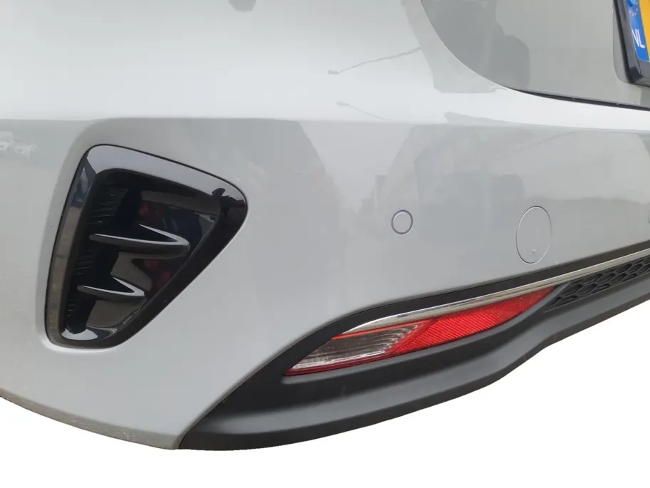 Kia Ceed Sportswagon 1.0T MHEV Design Edition | Stoel en stuurverwarming | Dodehoek detectie |  Navigate | Camera | Parkeersensoren voor en achter | Elektrische achterklep | JBL sound |