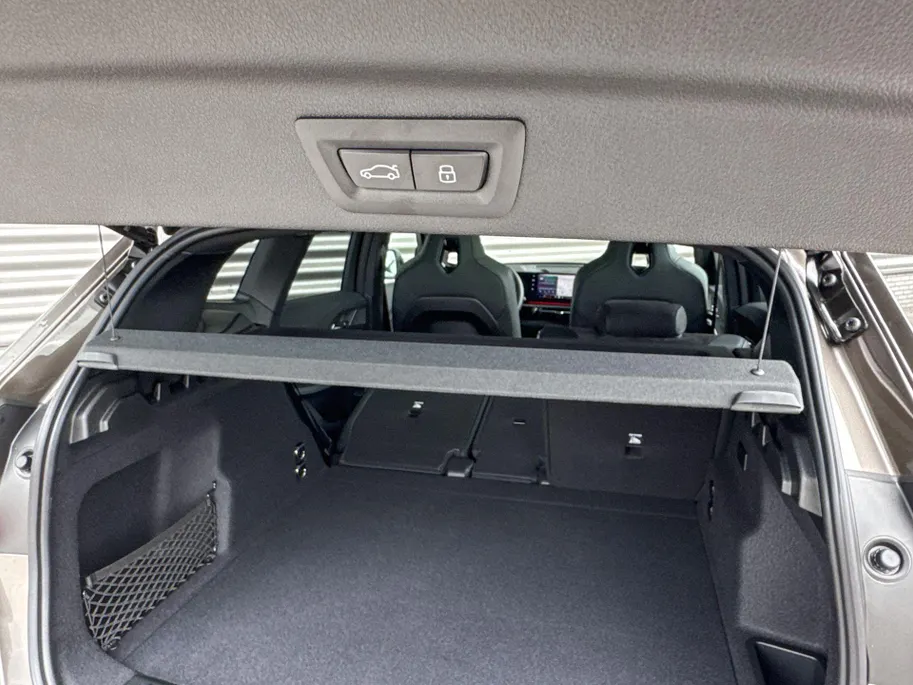 BMW iX1 eDrive20 67 kWh M Sport Edition