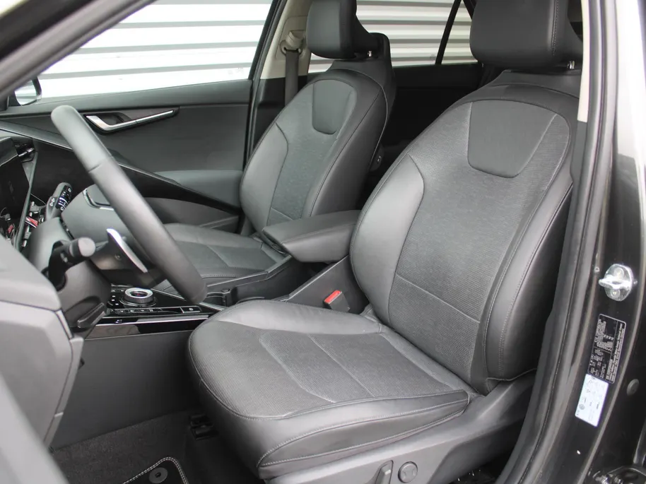 Kia Niro 1.6 GDi Hybrid ExecutiveLine | Automaat | Harman Kardon | Leder | Elek. Stoelverstelling met geheugen | Heads-up Display | Trekhaak | All season |