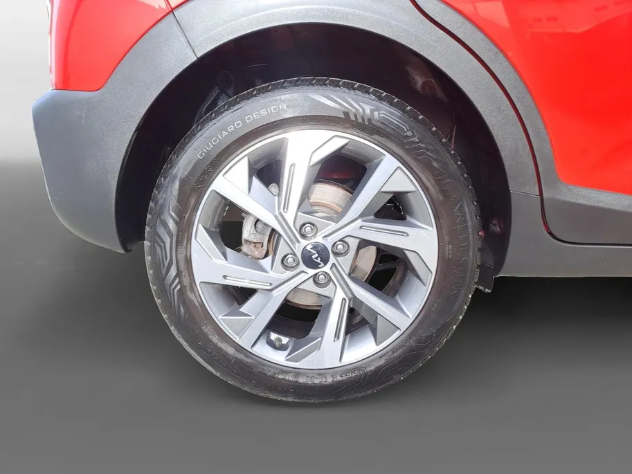 Kia Stonic 1.0 T-GDi MHEV GT-PlusLine 1e Eigenaar | Meest luxe uitvoering | Schuif-/kanteldak | Metallic lak | Cruise Control | camera | Carplay | Fabrieksgarantie | NAP