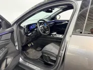 Renault Austral 200PK E-Tech Full Hybrid Techno Esprit Alpine AT | Trekhaak | All Season Banden | Climate Control | Digital Cockpit | Camera | Parkeersensoren | Adaptive Cruise Control | Lichtmetalen Velgen |