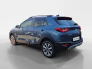 Kia Stonic 1.0 T-GDi MHEV DynamicLine | Cruise Control Adaptief | Achteruitrijcamera | Apple Carplay& Android Auto | LM Velgen | rijstrooksensor met correctie | Fabrieksgarantie t/m 15-02-2031 | Alseason Banden |