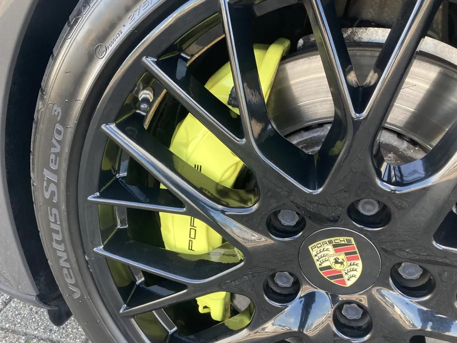 Porsche Panamera Sport Turismo 4 - 3.0 331 pk Sport Chrono - Panoramadak - Stoelverwarming  - Luchtvering - 21 inch lichtmetalen velgen