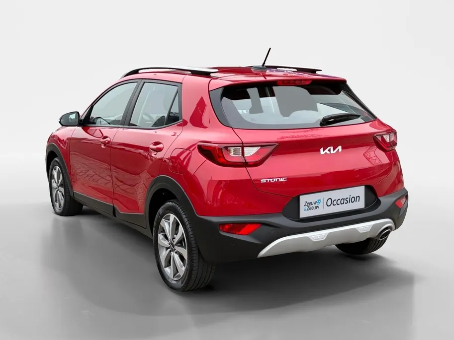 Kia Stonic 1.0 T-GDi MHEV DynamicLine | Achteruitrijcamera | Parkeersensoren achter | Apple/Android Carplay | Climate control | Cruise control | LMV
