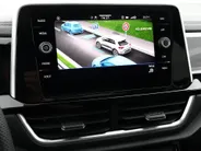 Volkswagen T-Roc 1.5 TSI 150pk DSG R-Line · Camera · Keyless · Dodehoeksensor · Stoelverwarming · ACC · Elek. Achterklep · 18'Velgen · Garantie t/m 19-02-2027