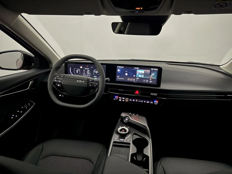 Kia EV6 63kWh 170pk RWD Light Edition | IN BESTELLING IN MEERDERE KLEUREN!