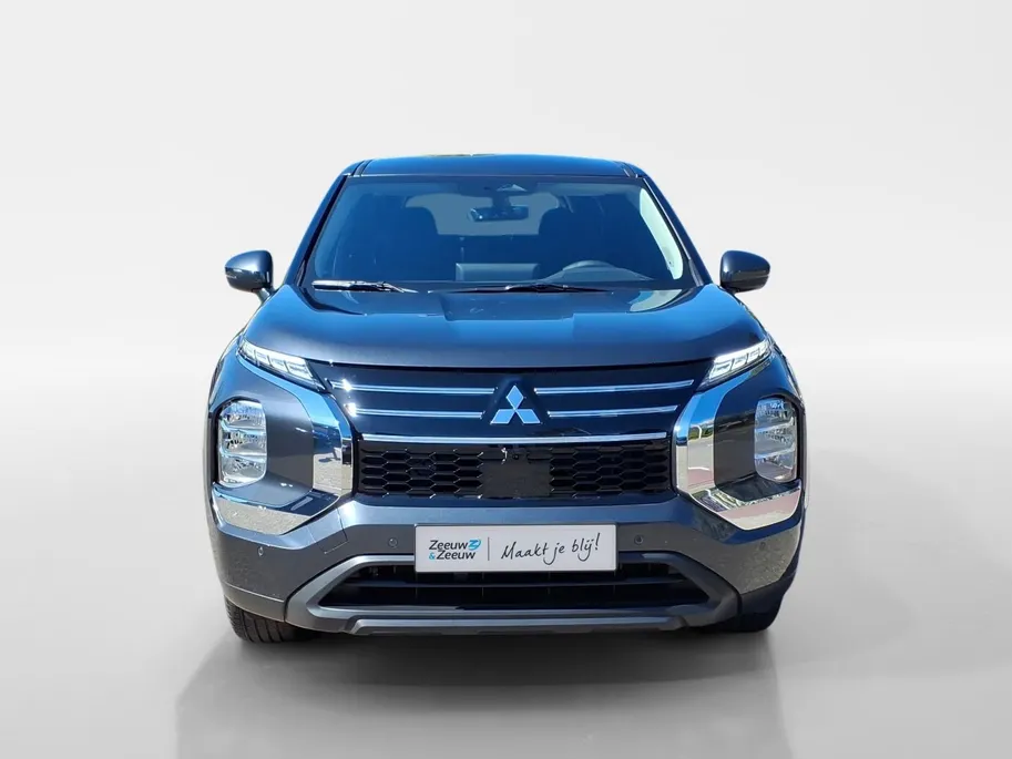 Mitsubishi Outlander 2.4 PHEV Pure | Showroomvoorraad model met 5.000 euro korting bij levering voor 30-6-2026  |Navigatie | Airco/ECC | L.M.Velgen | 8 jaar garantie.m25