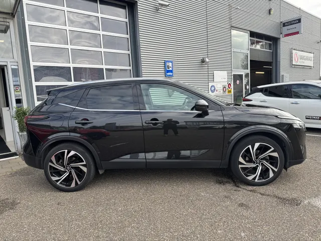 Nissan QASHQAI 1.3 MHEV Xtronic Tekna Plus