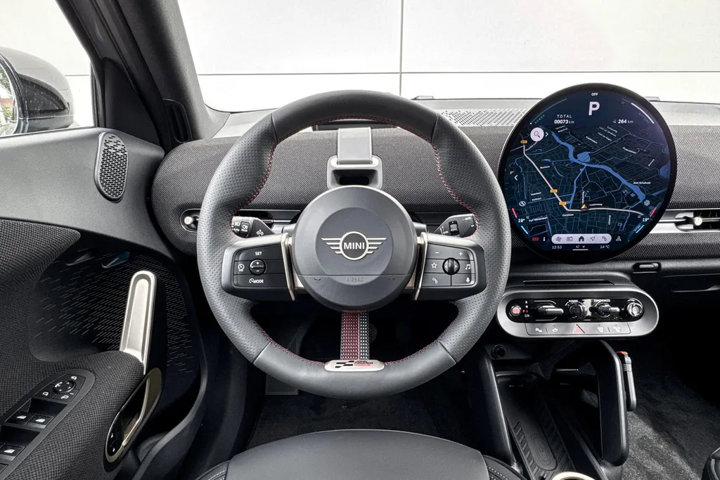 MINI Aceman SE John Cooper Works M 54.2 kWh