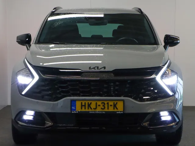 Kia Sportage 1.6 T-GDi Hybrid Dark Edition