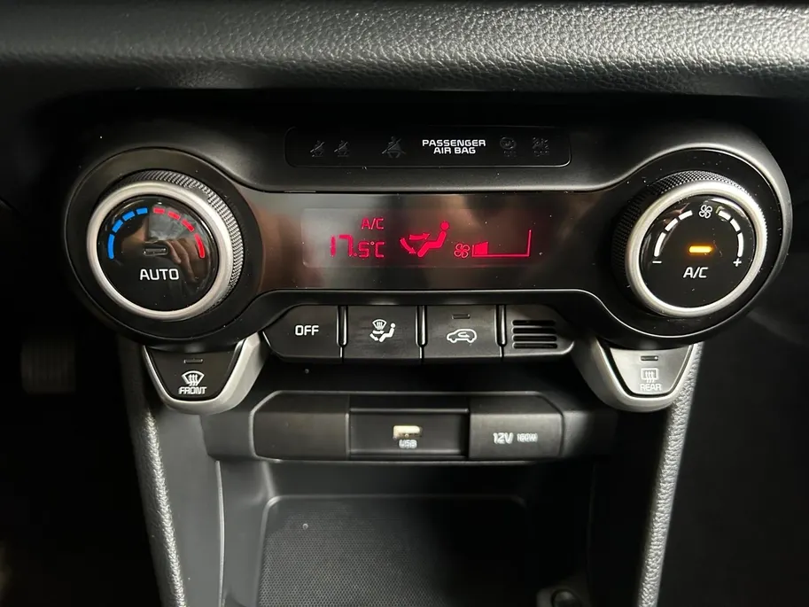 Kia Picanto 1.0 DPi DynamicPlusLine | Apple Carplay / Android Auto | Navigatiesysteem | Lichtsensor | Parkeersensoren + Camera Achter | Cruise Control | Climate Control | 15'Lichtmetalen Velgen