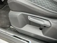 Volkswagen Tiguan 1.4TSIeHybrid 180kW/245PK R-Line Black Style · Panoramadak · Trekhaak · 360°Camera + Parkeersensoren ·