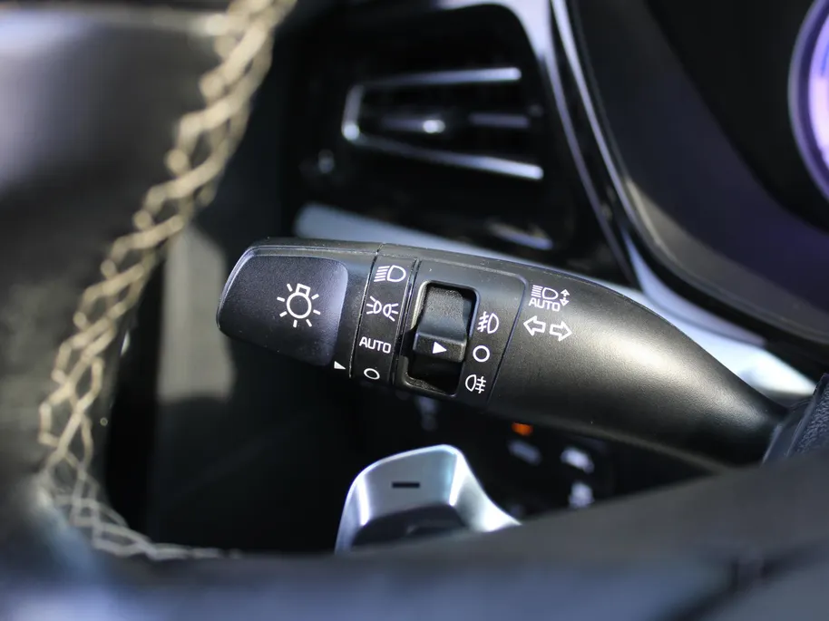 Kia Niro 1.6 GDi PHEV DynamicLine | Plug-in Hybride | Camera | Cruise adapt. | Clima | Navi | Parkeersensor v+a | Apple Carplay/Android Auto | 16' LM | Dealeronderhouden |