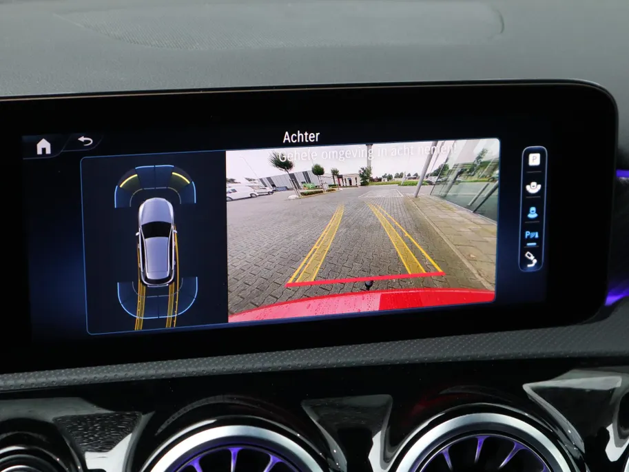 Mercedes-Benz A-Klasse 250 e Star Edition Luxury Line l Trekhaak l Keyless l Stoelverwarming