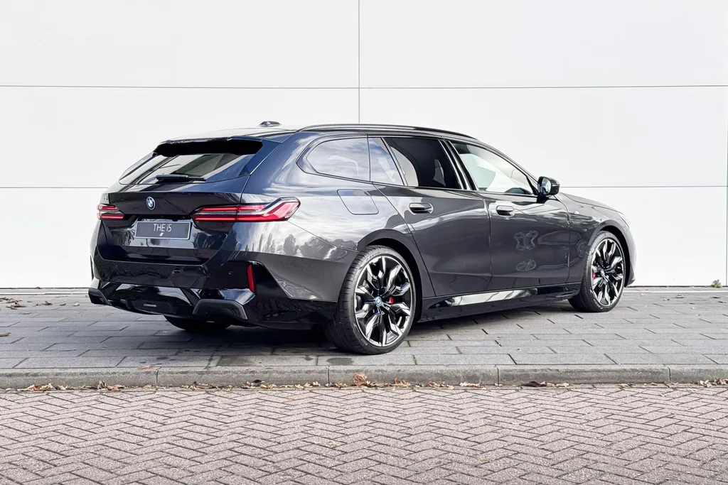 BMW i5 Touring eDrive40 M Sport Edition 84 kWh