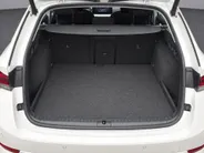 Škoda Octavia Combi 1.4 TSI iV PHEV 204pk DSG Business Edition Plus · Trekhaak · Head-Up Display · Stuur- & Stoelverwarming · Keyless · Apple/Android Car Play · Elek. Bestuurdersstoel + Geheugen ·