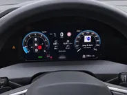 Volkswagen Golf 1.5eTSI/150PK R-Line · Navigatie · Trekhaak · Apple/Android Car Play · Dodehoeksensoren · Stoelverwarming ·  Garantie t/m 08-01-2031 of 100000km.