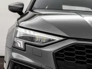 Audi A3 Sportback 40 TFSIe 204PK S-tronic S Line · Panoramadak · Camera · Apple/Android Car Play · Navigatie · Park Assist · P-Sensoren · 18'' Inch ·