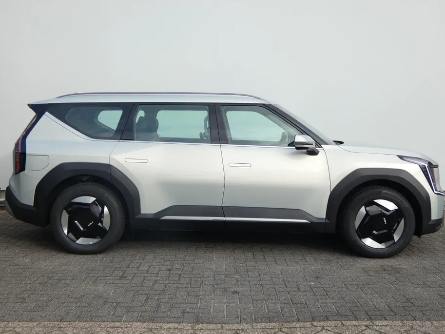 Kia EV9 76,1kWh 217pk RWD First Edition | VERSCHILLENDE AL ONDERWEG | IN BESTELLING