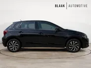 Volkswagen Polo 1.0 TSI R-Line Apple/Android | Camera | cruise control