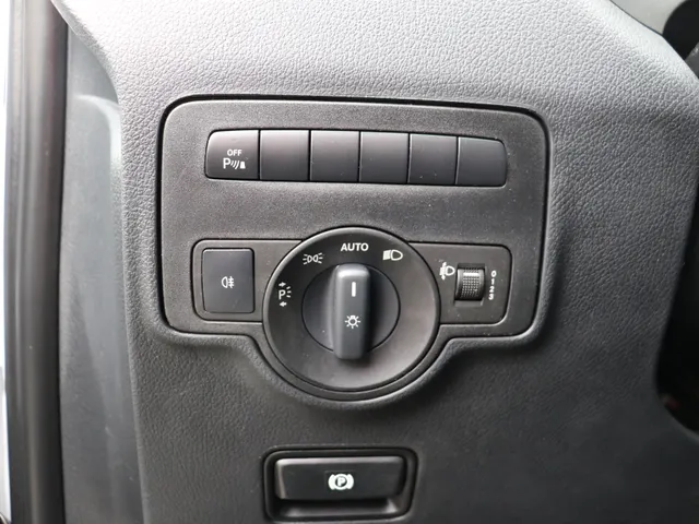 Mercedes-Benz Vito 111 CDI Lang DC Comfort EX.BTW Lease v.a. 363,- pm