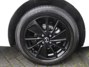 Mazda 2 1.5 e-SkyActiv-G 90PK 6MT Homura | Stuur-/stoelverwarming | Camera | Dodehoek detectie | LED | 16' LM | Carplay | Clima | Cruise |