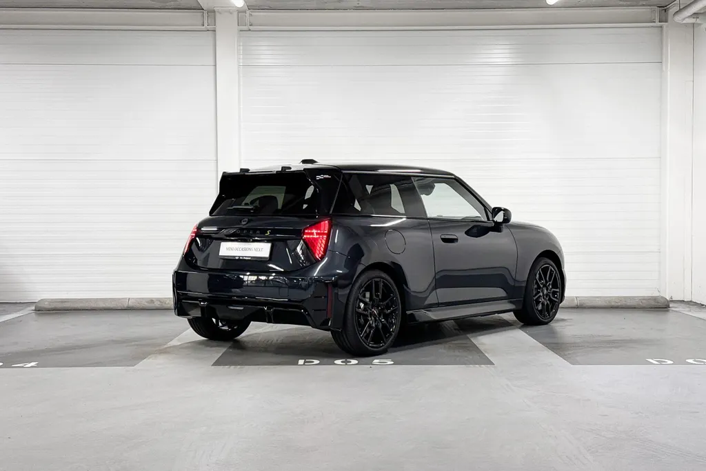 MINI Cooper 3-deurs Electric Cooper SE John Cooper Works