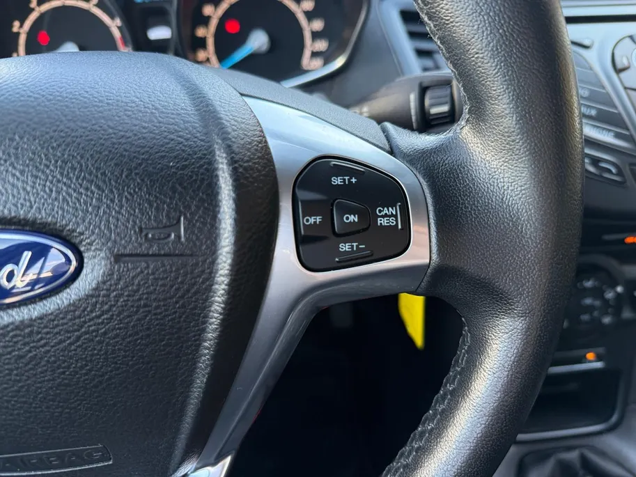 Ford Fiesta 1.0 Style Ultimate | NL Auto | Volledige Historie | Parkeersensoren | Navigatiesysteem | LMV |