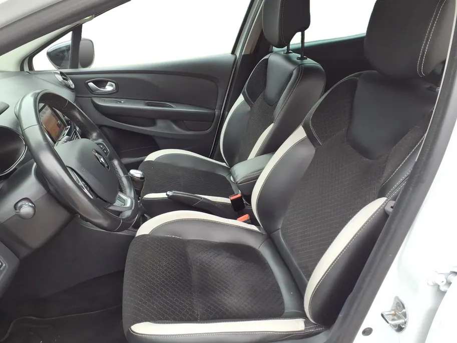 Renault Clio 0.9 TCe Bose Premium audio systeem Bose | Navigatie | Airco/ecc | stoel verwarming | 1 jaar garantie