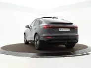 Audi Q6 e-tron Sportback S edition performance 306pk 100 kWh · SOH 97,8% · Panoramadak · Wegklapbare Trekhaak · 360 Camera · Stoelverwarming voor+achter · Bijrijder Display · 19'' Inch · Garantie t/m 10-08-2030 of 100.000km