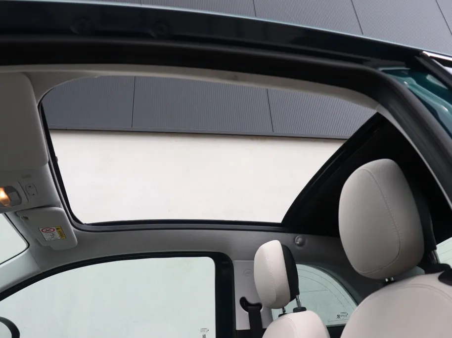 Fiat 500C 1.0 Hybrid La Prima | Boek nu uw Proefrit