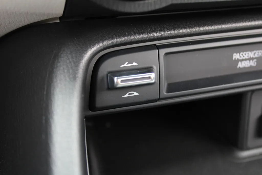 Mazda MX-5 2.0 SkyActiv-G 6AT 184PK Kizuna | Automaat | Leder | CAmera | Bose Audio | Nu met extreem hoge korting! |
