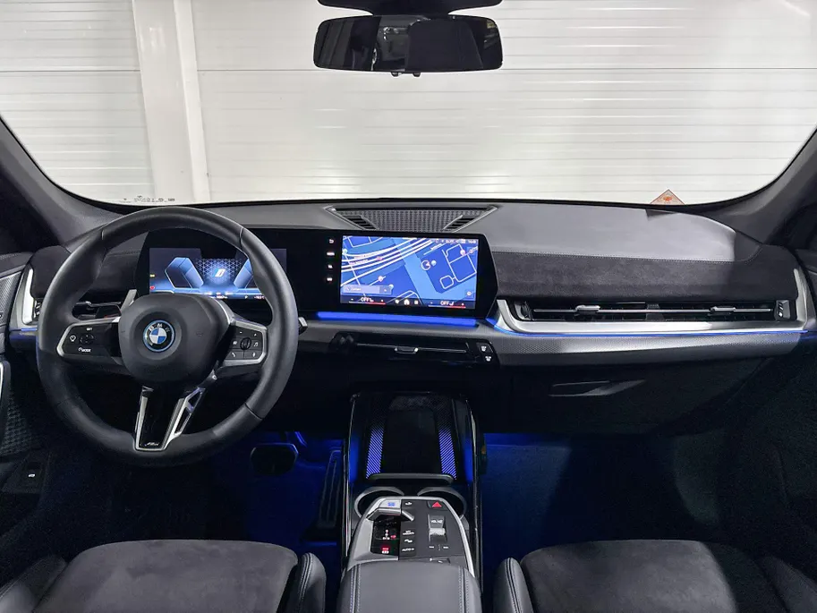 BMW iX1 xDrive30