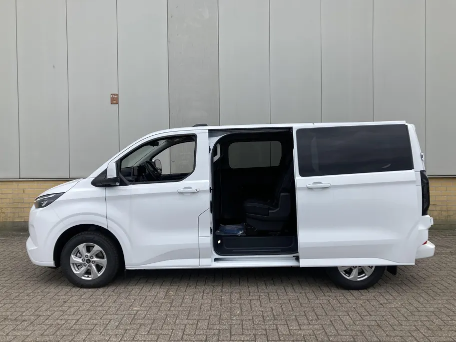 Ford Transit Custom 340 2.5 PHEV L1H1 Limited Kombi 8-pers VOORRAAD Prijs Ex BTW inclusief BPM