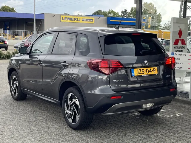 Suzuki Vitara 1.4 B.jet Style Smart Hybrid | Panoramadak | All Seasons