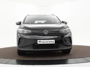 Volkswagen ID.4 150pk Pure 52 kWh · Apple/Android Car Play · Camera · Wegklapbare Trekhaak · Navigatie · P-Sensoren · Stoel & Stuur Verwarming · 18'' Inch ·