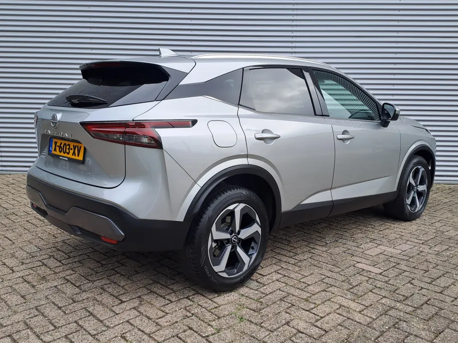 Nissan QASHQAI 1.3 MHEV Xtronic N-Connecta | Apple Carplay/Android Auto | Navi | 360 Camera | Automaat | Pano Dak | Cruise control adaptief